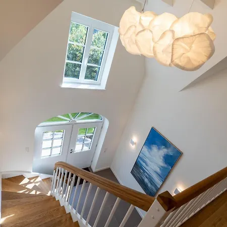 Reetdachhaus-hoher-himmel سانكت بيتر اوردنغ